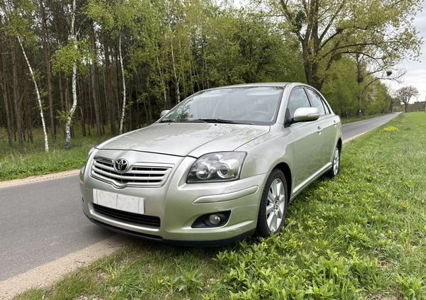 Toyota Avensis cena 19500 przebieg: 83282, rok produkcji 2007 z Mirsk małe 742